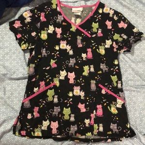Kitty scrub top